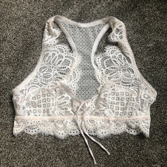 Victoria's Secret Other - 🌞 EUC Victoria’s Secret Lace Bra Bralette Size Large Women Cream/white